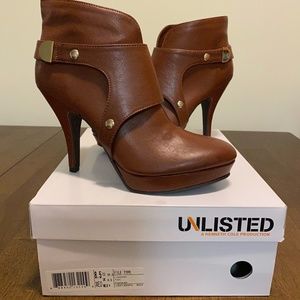 Unlisted File Type Almond Toe Ankle